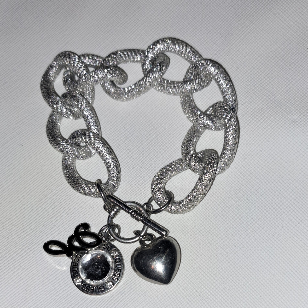 Y2k GUESS Chunky Silver-tone Toggle Charm Bracelet